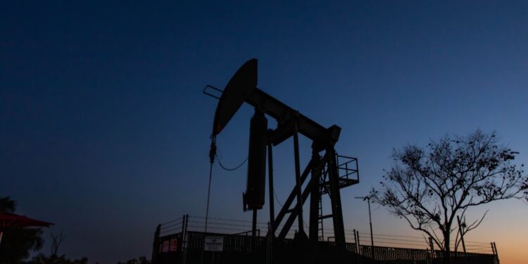 Oil prices on track for weekly declines as traders await Trump tariff decision