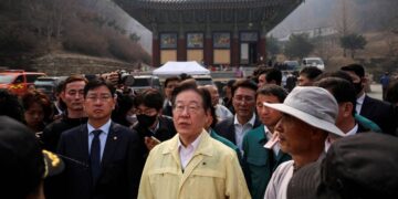 South Korea’s leading presidential candidate vows to address ‘Korea Discount’, Asia News